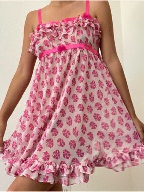 Vintage Betsey Johnson Pink Floral Milkmaid Chemise 90’s